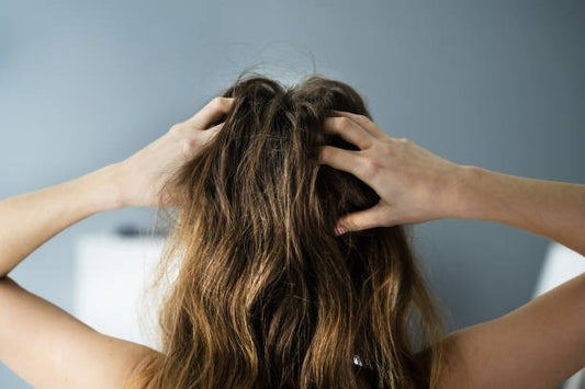 The Itchy Scalp Dilemma: 5 Main Reasons and Soothing Solutions - La Puissânce Hair